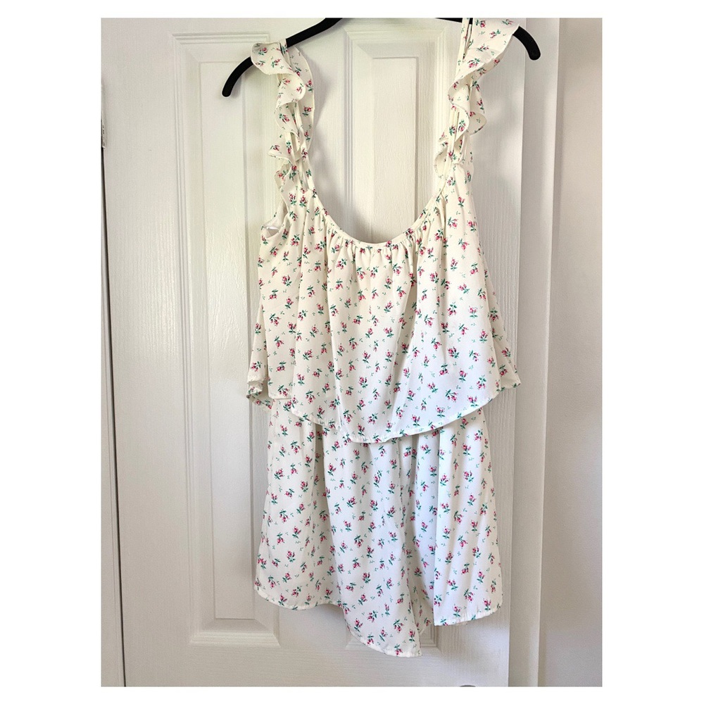 White Romper w/ Delicate Floral Print